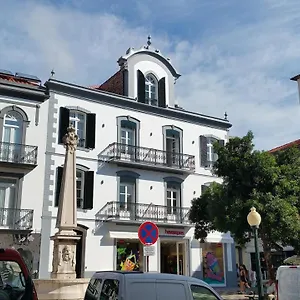 edificio-charles-202.madeira-islandshotels.com/